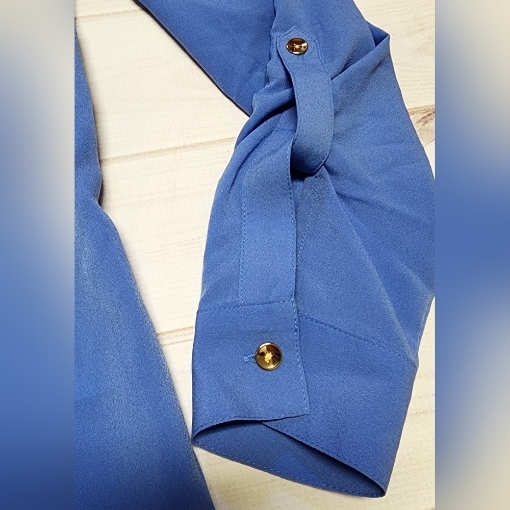 Charter Club Two Pocket Button Blue Shirt Small - New With Tags - Picture 7 of 7